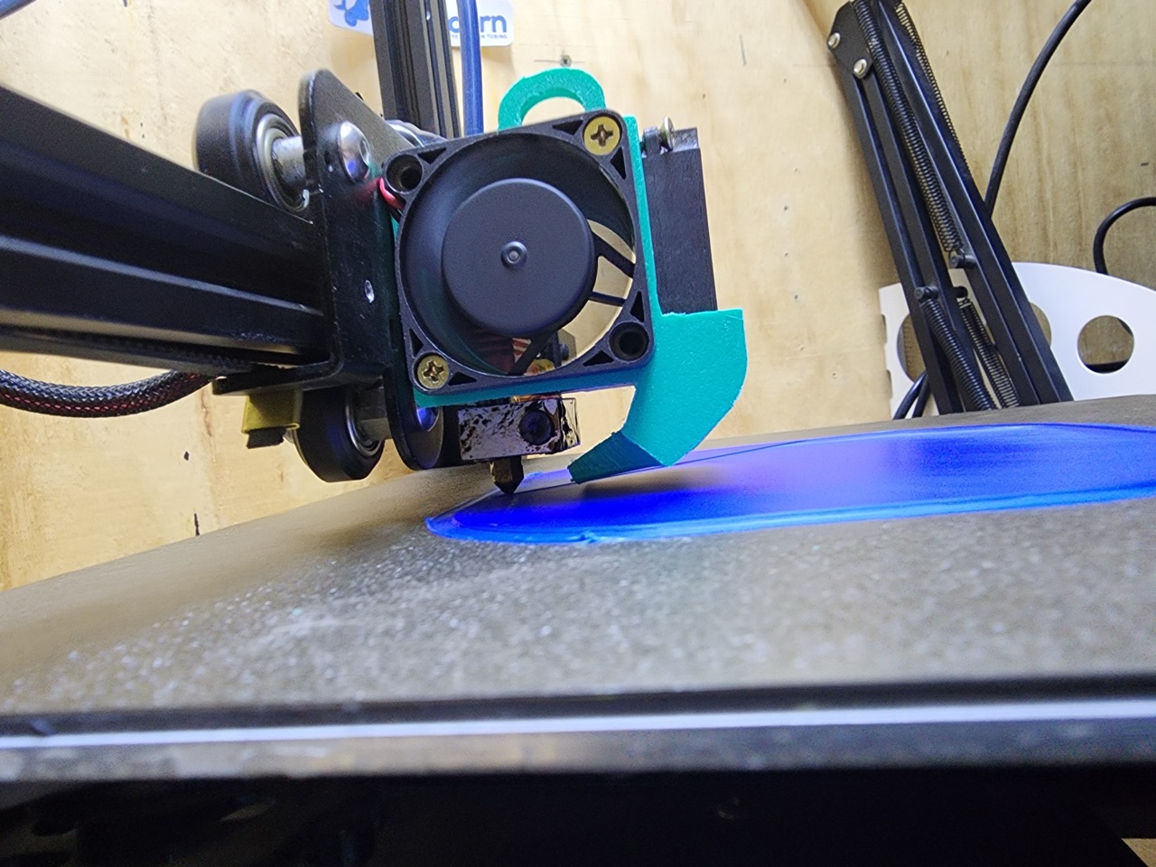 Ventilador de capa y hotend instalado en Ender 3 V2
